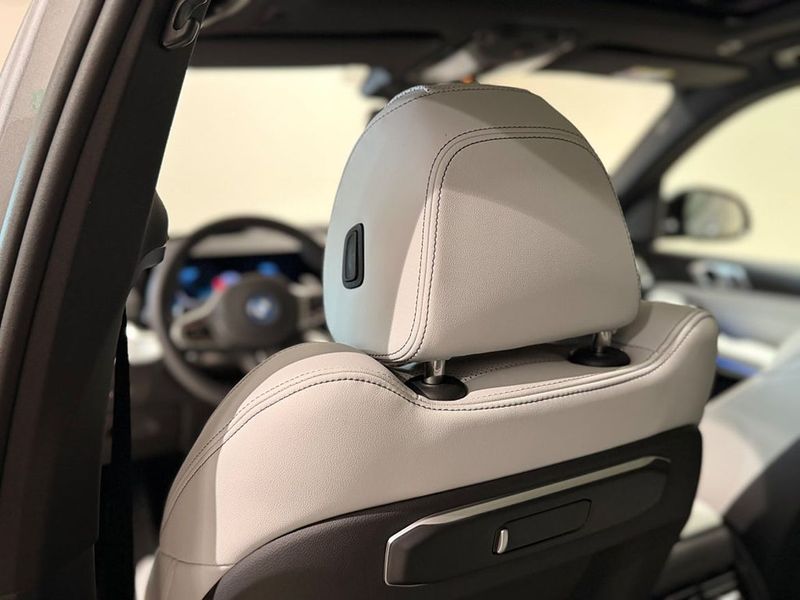 BMW X5 bild 9