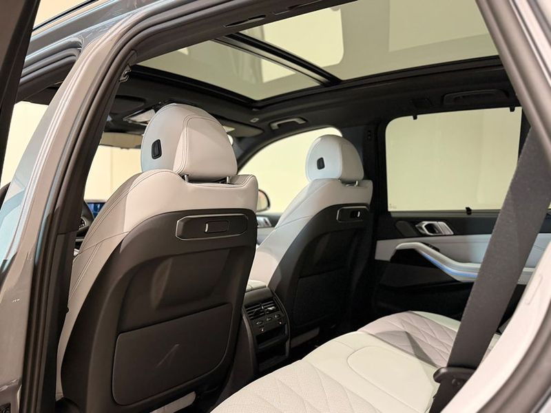 BMW X5 bild 8