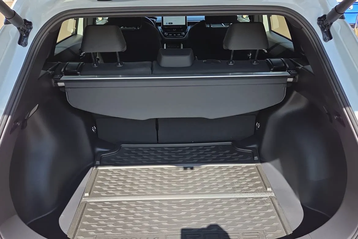 Vehicle image 9