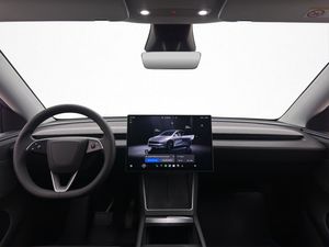 Tesla Model Y bild 14