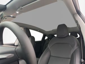 Tesla Model Y bild 13