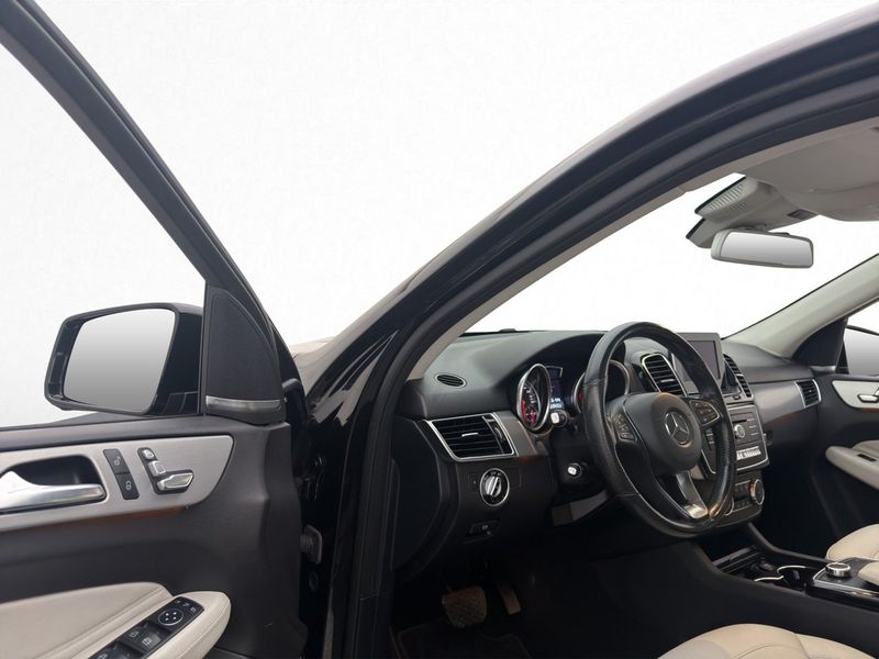 Mercedes GLE500 bild 11