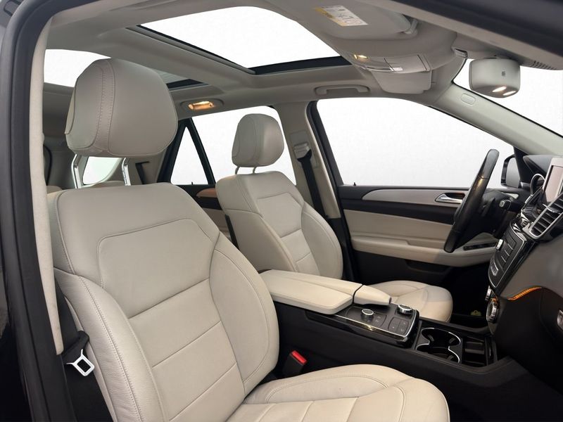 Mercedes GLE500 bild 14