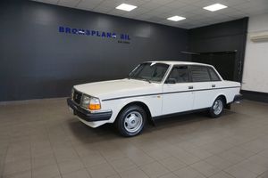 Volvo 244 bild 2