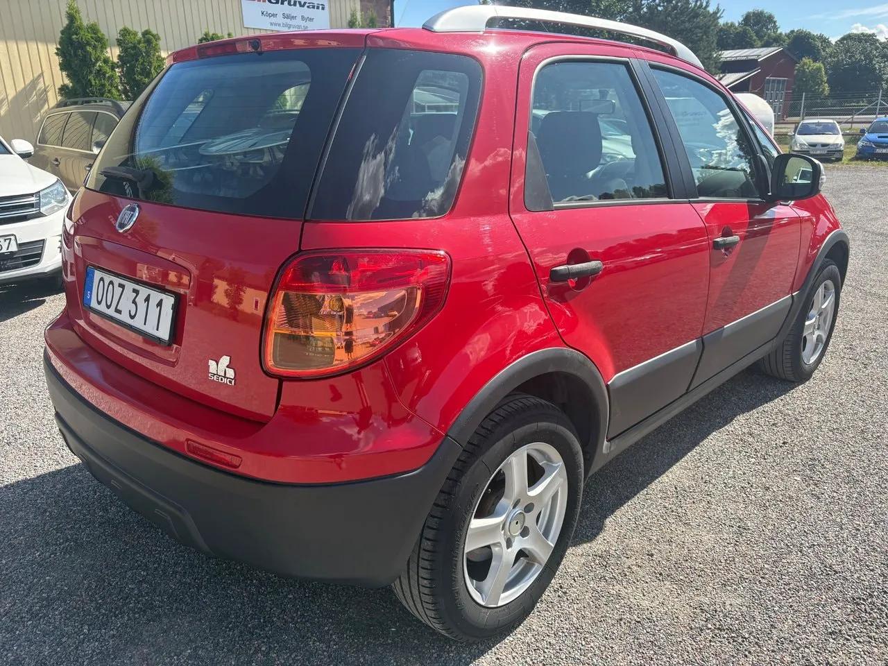 Vehicle image 2