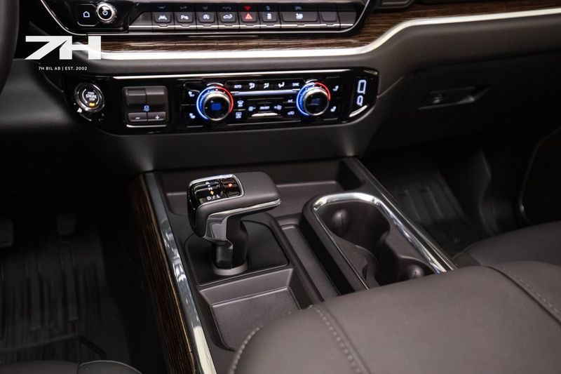 GMC Sierra bild 13