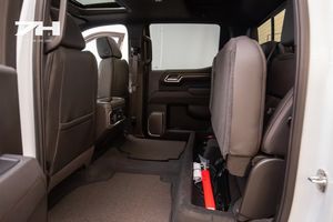 Chevrolet Silverado bild 20