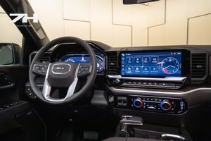 GMC Sierra bild 10
