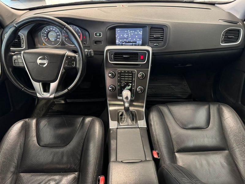 Volvo V60 bild 23