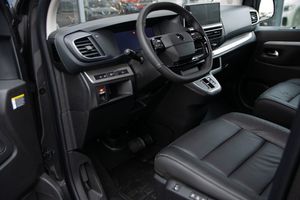 Peugeot Traveller bild 7