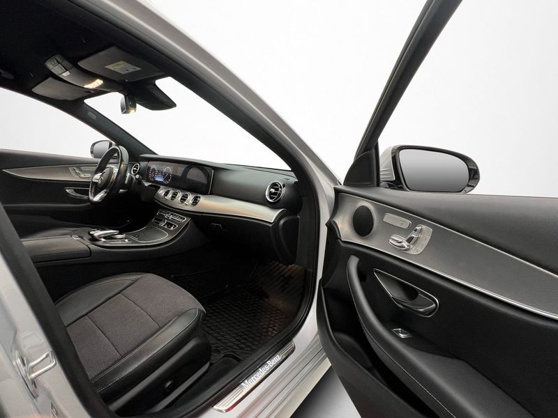 Mercedes E220 bild 29