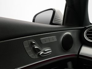 Mercedes E220 bild 13