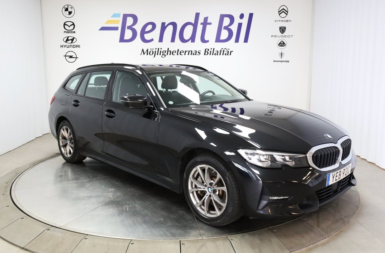 BMW 330
