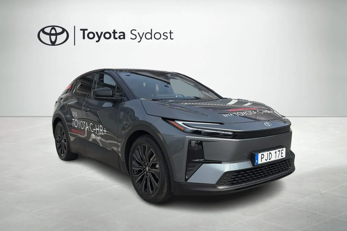 Vehicle image 7