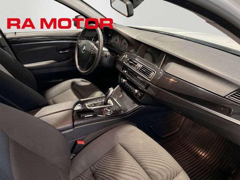 BMW 520 bild 12