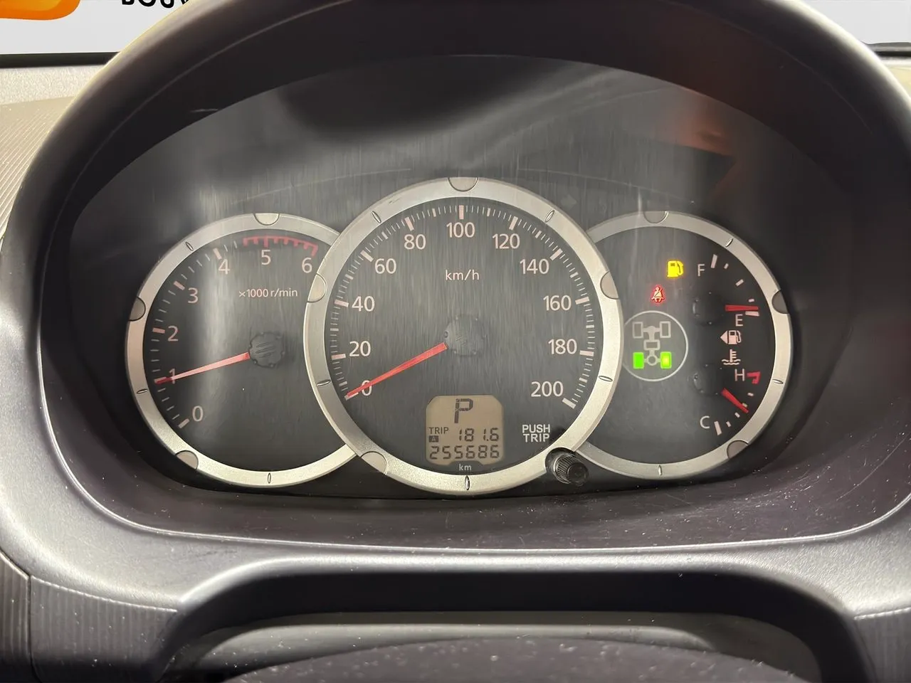 Vehicle image 18