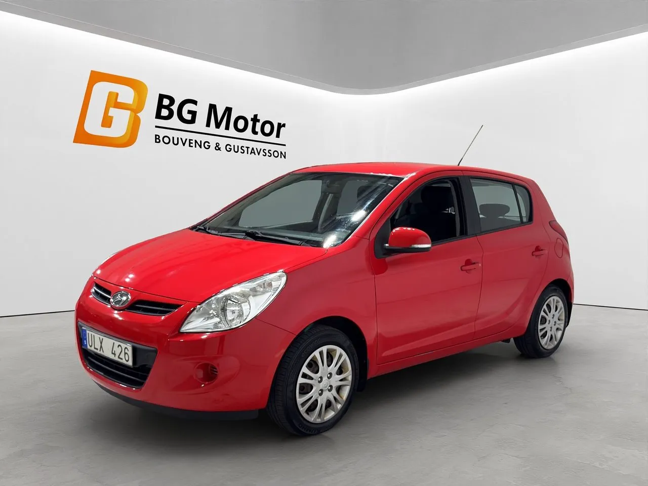 Vehicle image 7