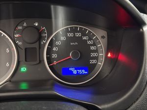 Hyundai i20 bild 15
