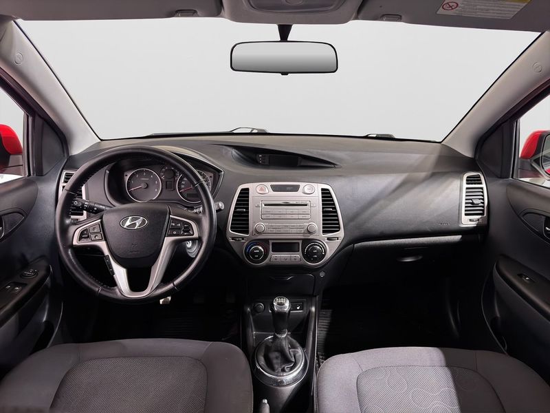 Hyundai i20 bild 12