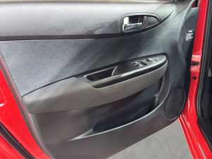 Hyundai i20 bild 14