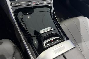 Mercedes CLE200 bild 23