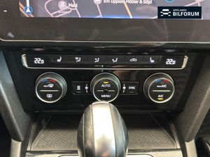 Volkswagen Passat bild 13