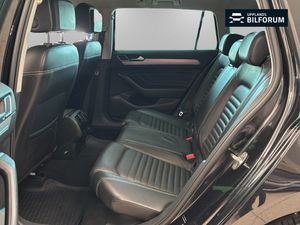 Volkswagen Passat bild 9