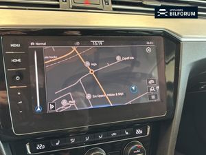 Volkswagen Passat bild 11