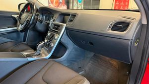 Volvo V60 bild 14