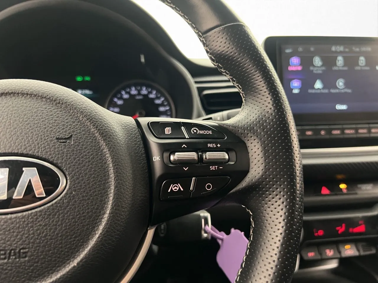 Vehicle image 22