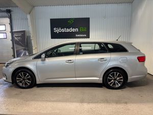 Toyota Avensis bild 2