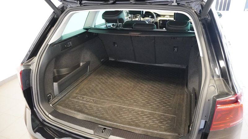 Volkswagen Passat bild 5