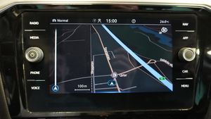 Volkswagen Passat bild 16
