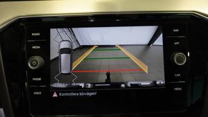 Volkswagen Passat bild 17