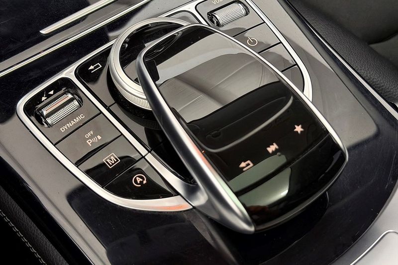 Mercedes GLC220 bild 29