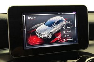 Mercedes GLC220 bild 24