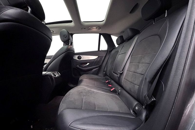Mercedes GLC220 bild 15