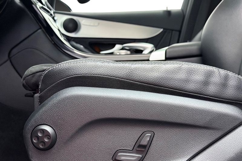 Mercedes GLC220 bild 14