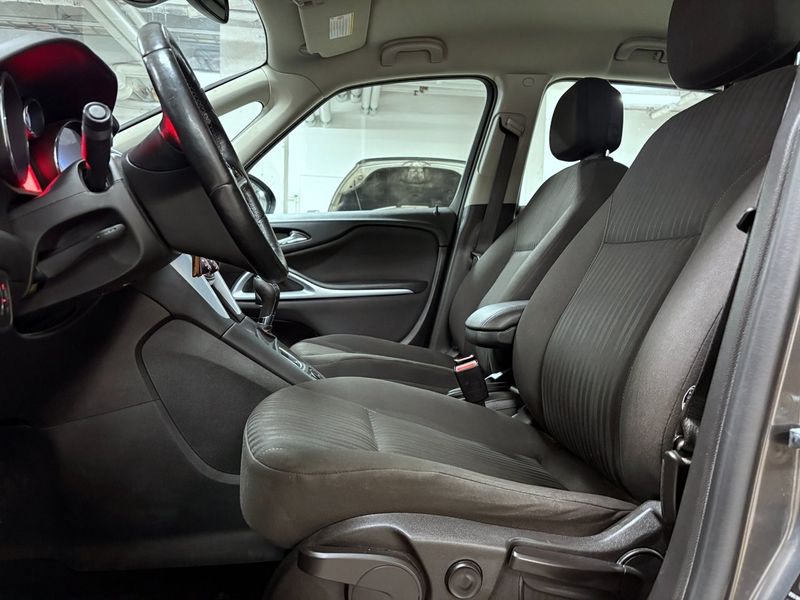 Opel Zafira bild 4