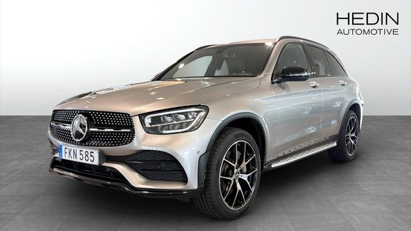 Mercedes GLC300 E AMG-Line, Night Package, Dragkrok - 2020
