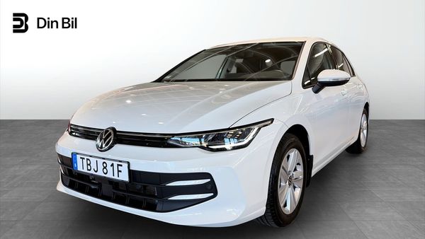 Volkswagen Golf 1.5 LIFE eTSI 150hk |Backkamera |Vinterpaket - 2026