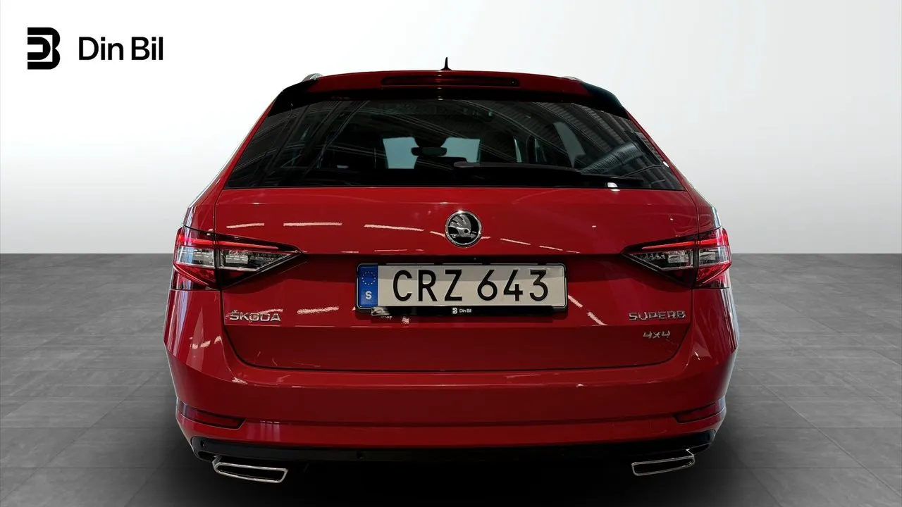 Vehicle image 6