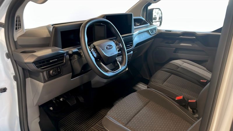 Ford Custom bild 4