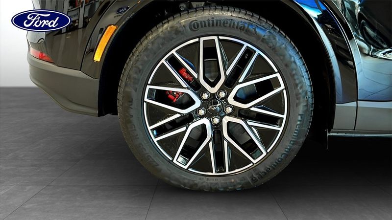 Ford Mustang Mach-E bild 9