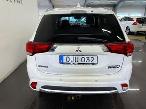 Mitsubishi Outlander bild 3