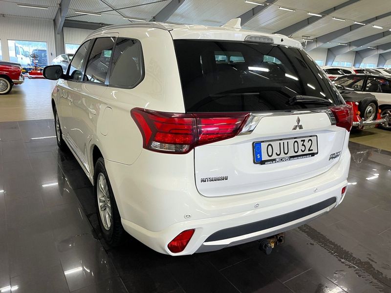 Mitsubishi Outlander bild 4