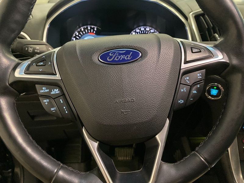 Ford Edge bild 23