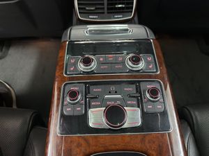 Audi A8 bild 17