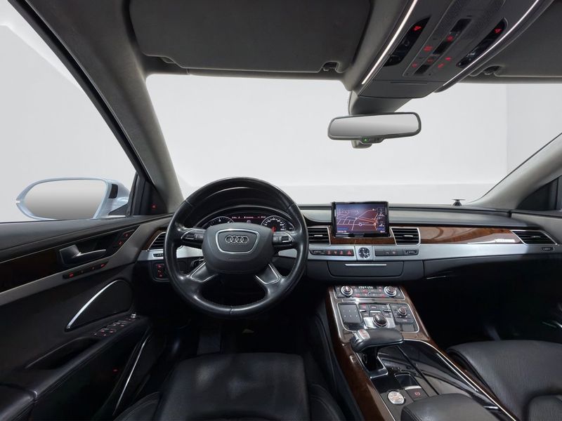 Audi A8 bild 11