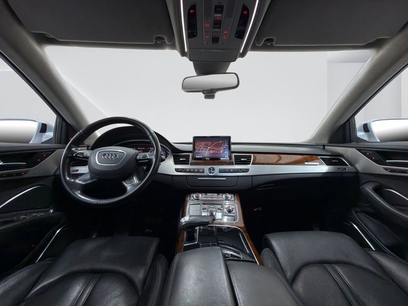 Audi A8 bild 10